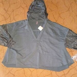 FP MOVEMENT FREE PEOPLE NEW NWT SPIN HOODIE SWEATSHIRT SPRING $108 GRAY